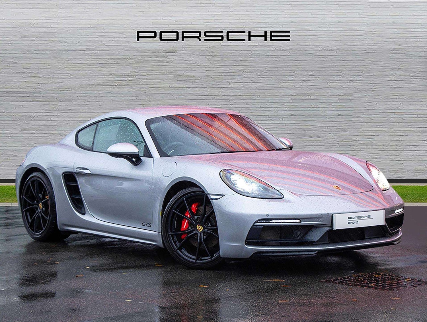 Used Porsche Cayman 2018 for sale - 76648966: Photo 1