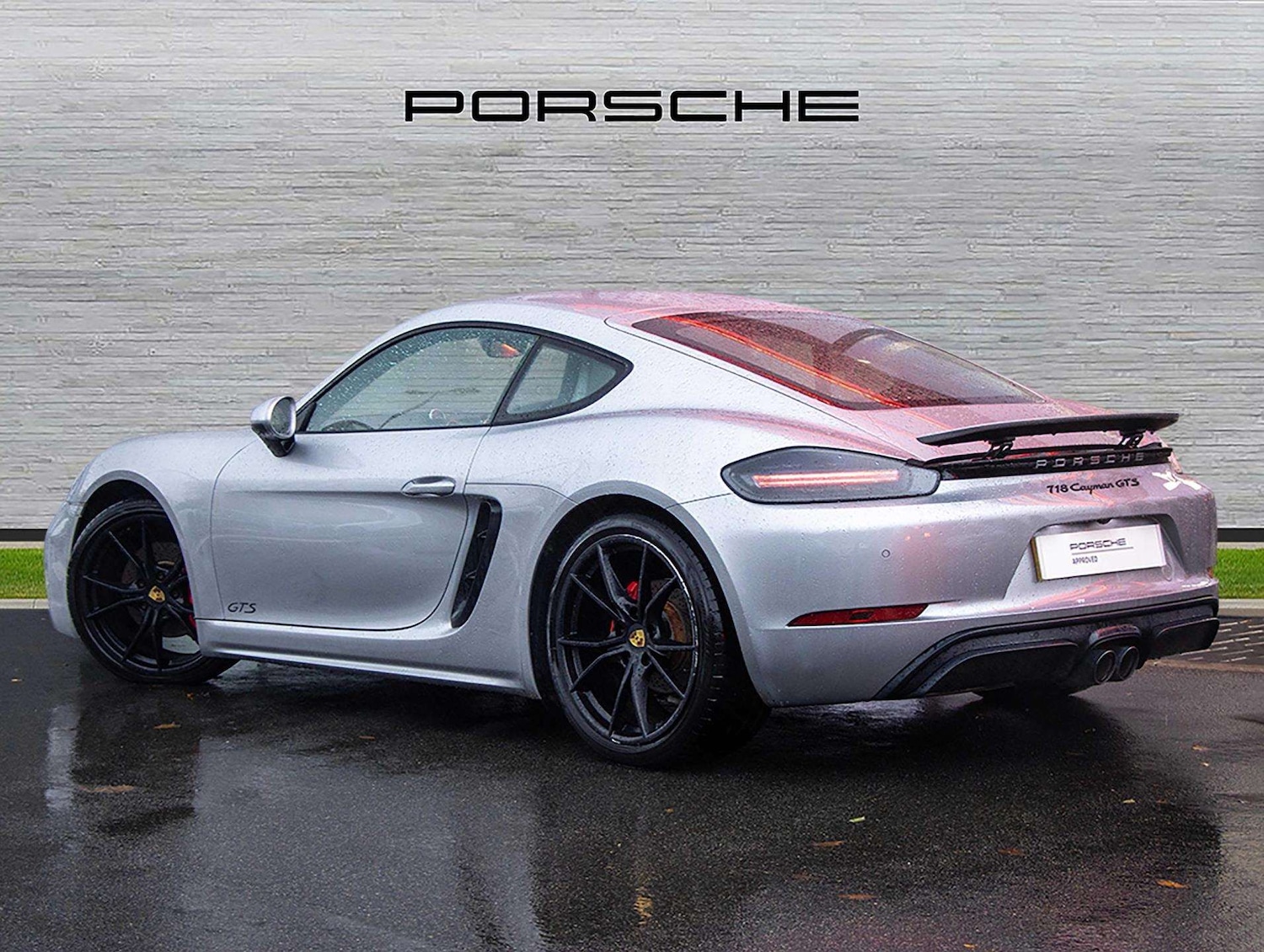 Used Porsche Cayman 2018 for sale - 76648966: Photo 3