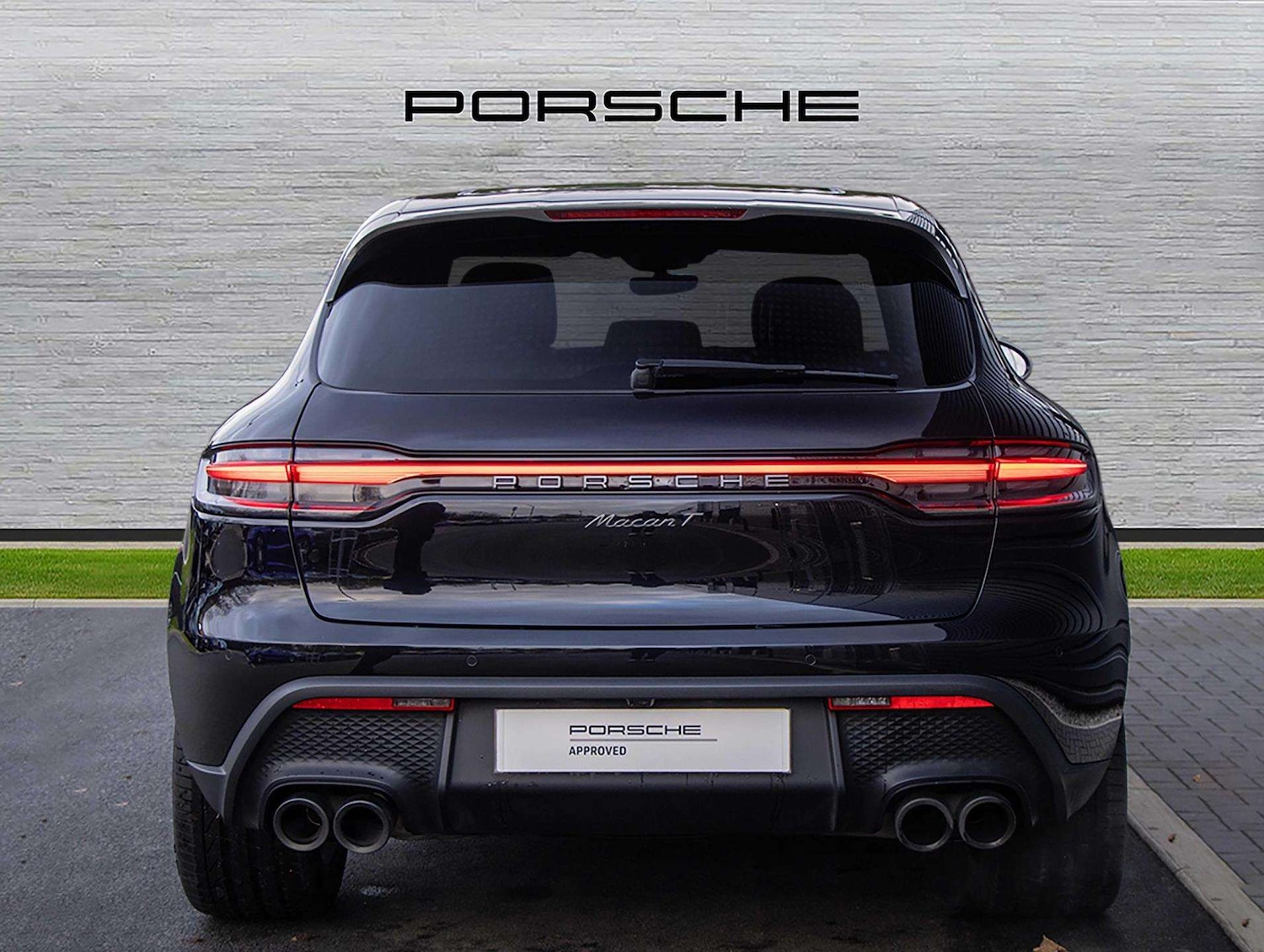 Used Porsche Macan 2023 for sale - 76827571: Photo 7