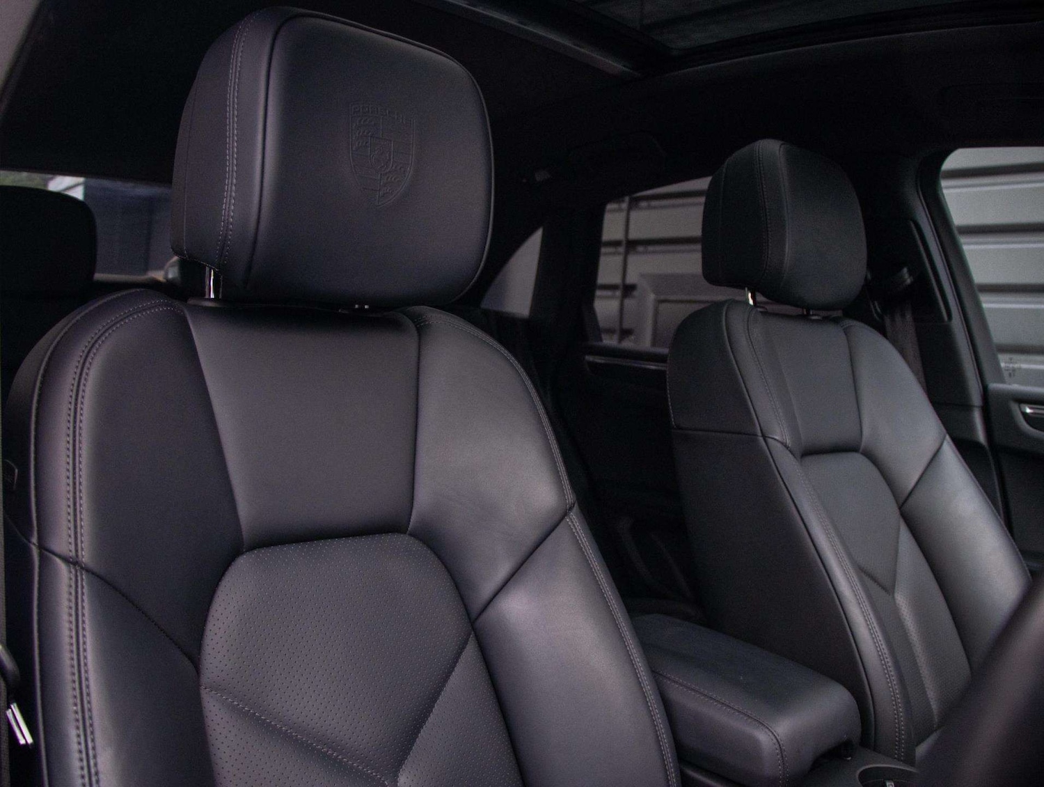 Used Porsche Macan 2023 for sale - 76827571: Photo 8