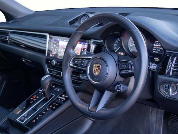 Used Porsche Macan 2022 for sale - 76205153: Photo 5