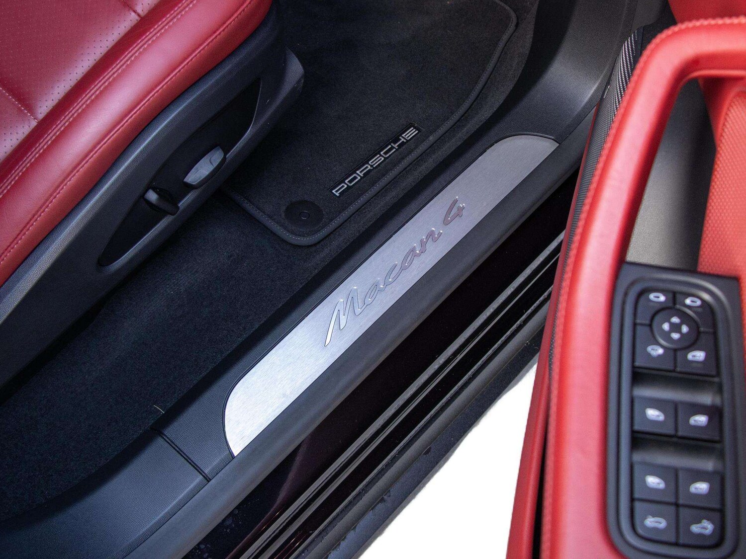 Used Porsche Macan for sale - 77756643: Photo 15