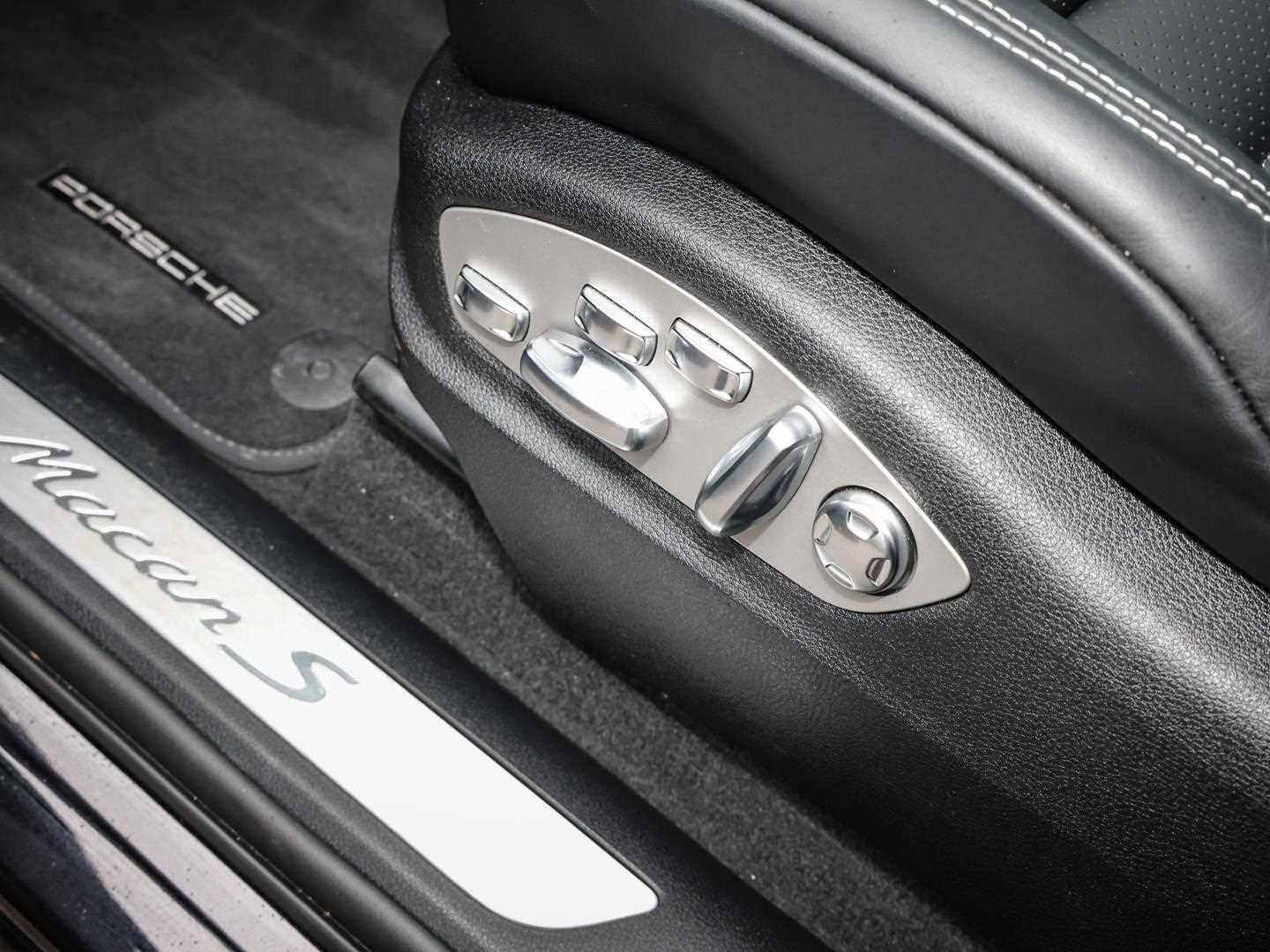 Used Porsche Macan 2024 for sale - 77827562: Photo 29