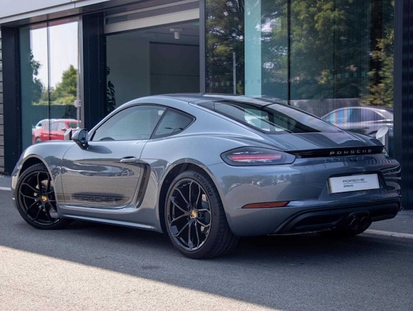 Used Porsche Cayman 2025 for sale - 76272195: Photo 24