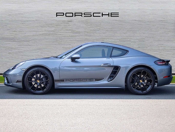 Used Porsche Cayman 2025 for sale - 76272195: Photo 2
