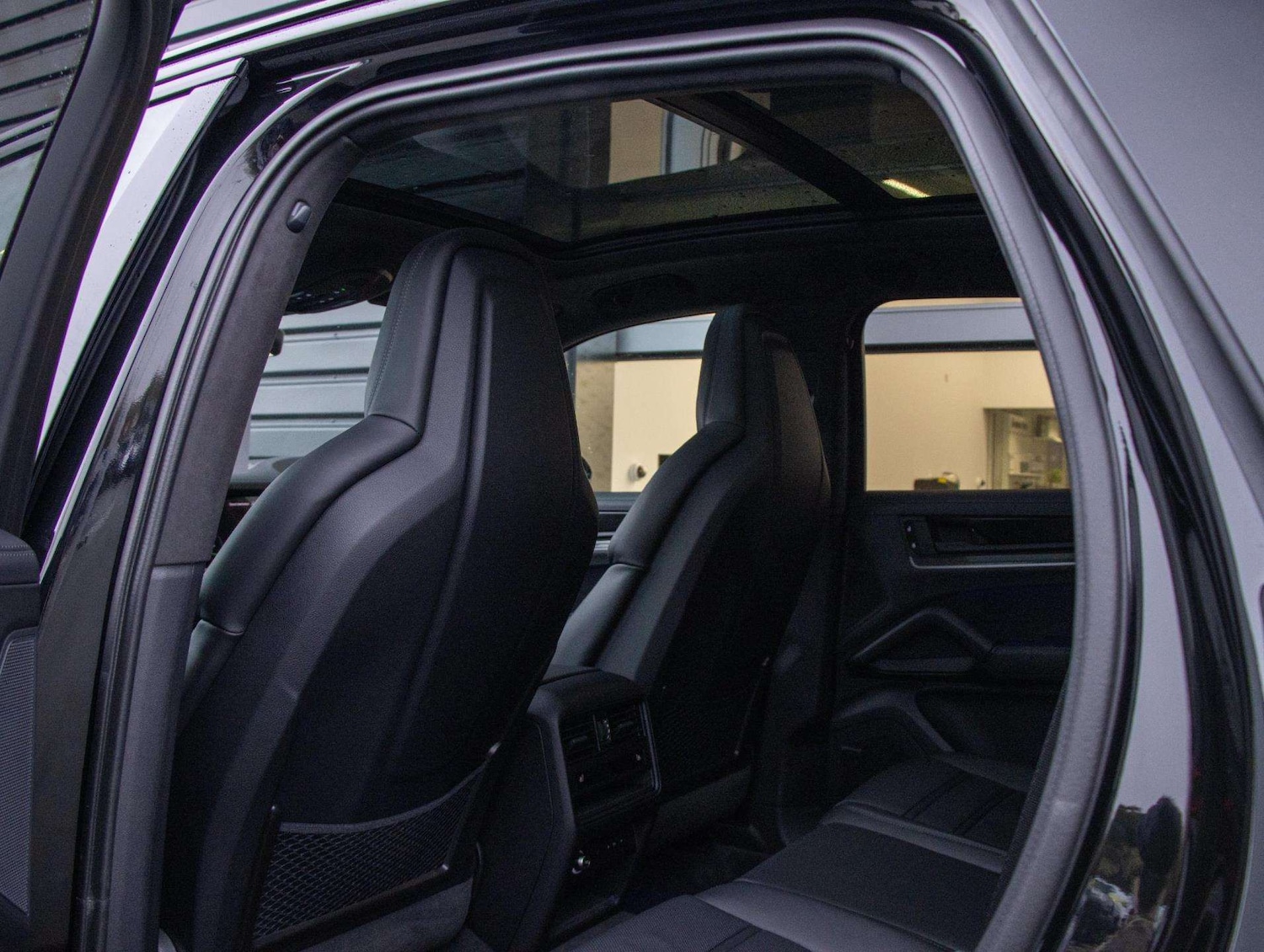 Used Porsche Cayenne 2025 for sale - 77158588: Photo 29