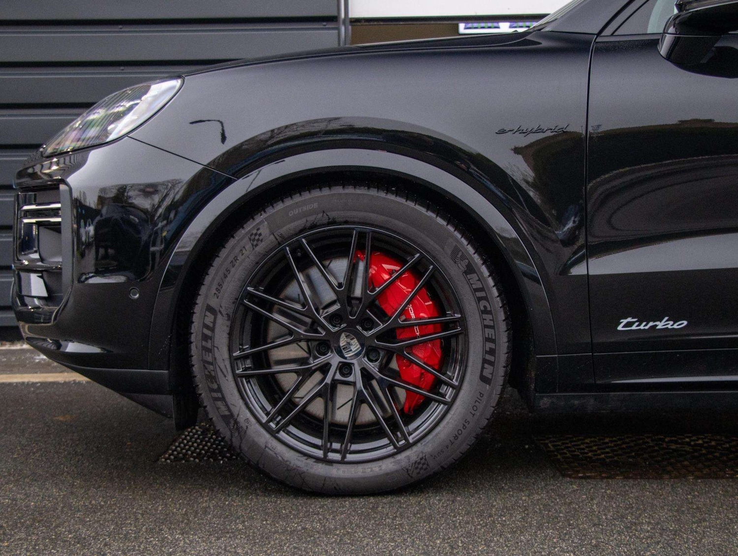 Used Porsche Cayenne 2025 for sale - 77158588: Photo 4