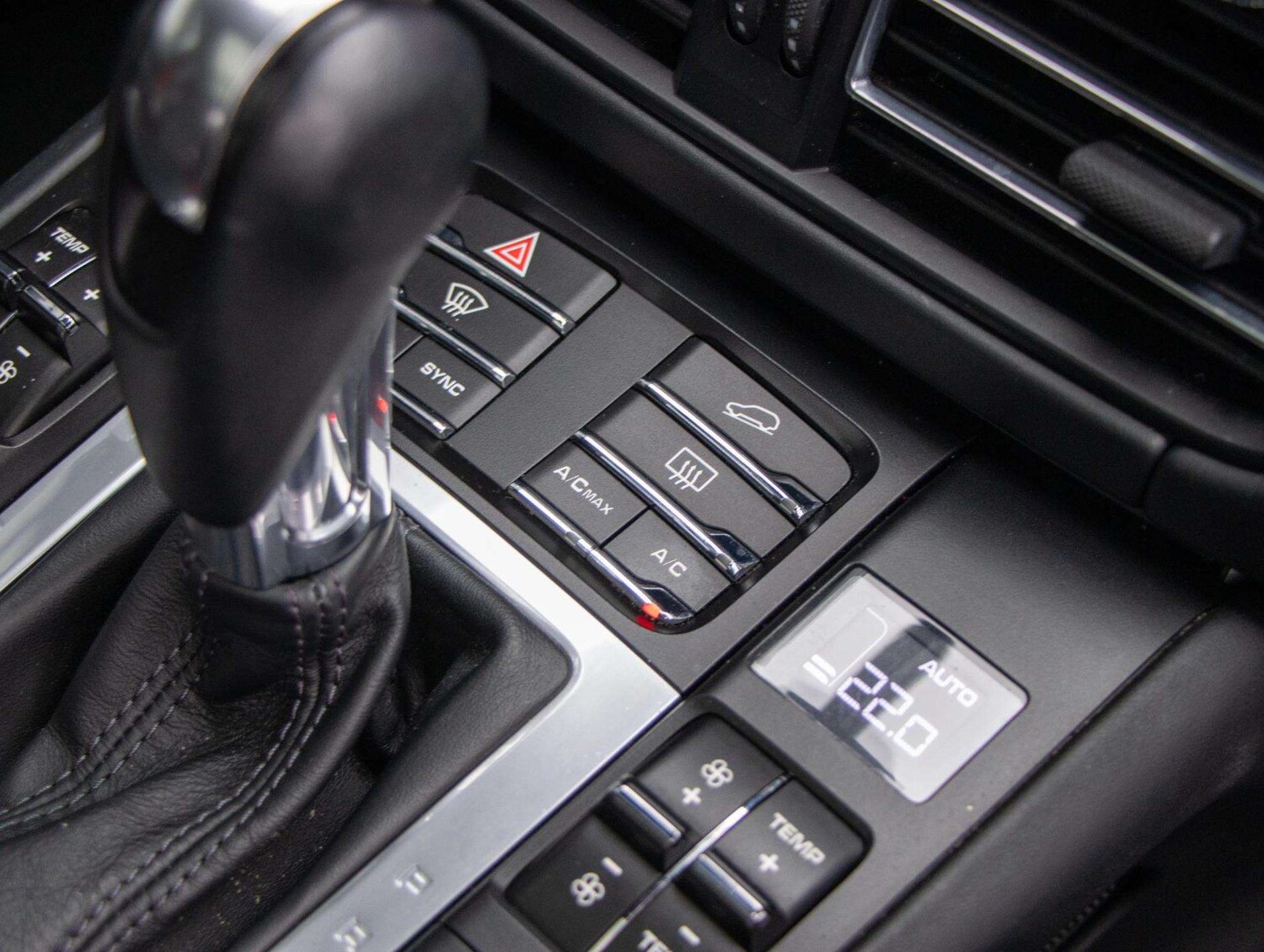 Used Porsche Macan for sale - 77661192: Photo 12