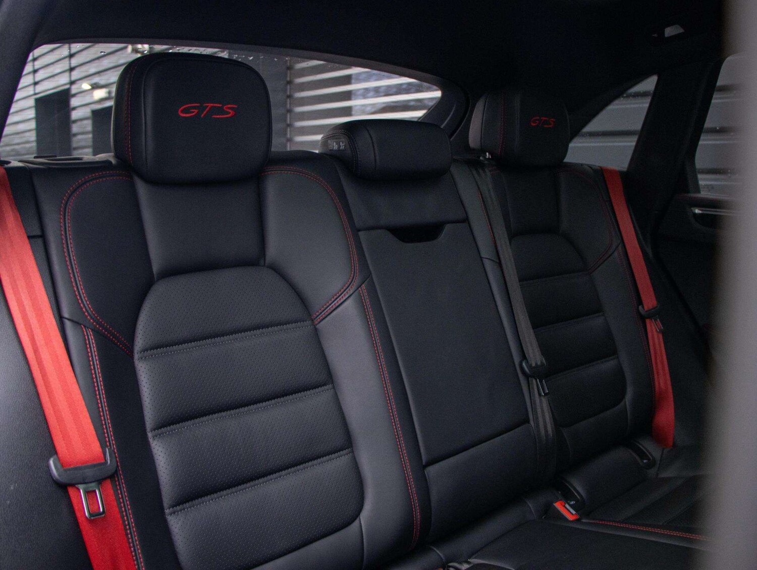 Used Porsche Macan for sale - 77661192: Photo 24