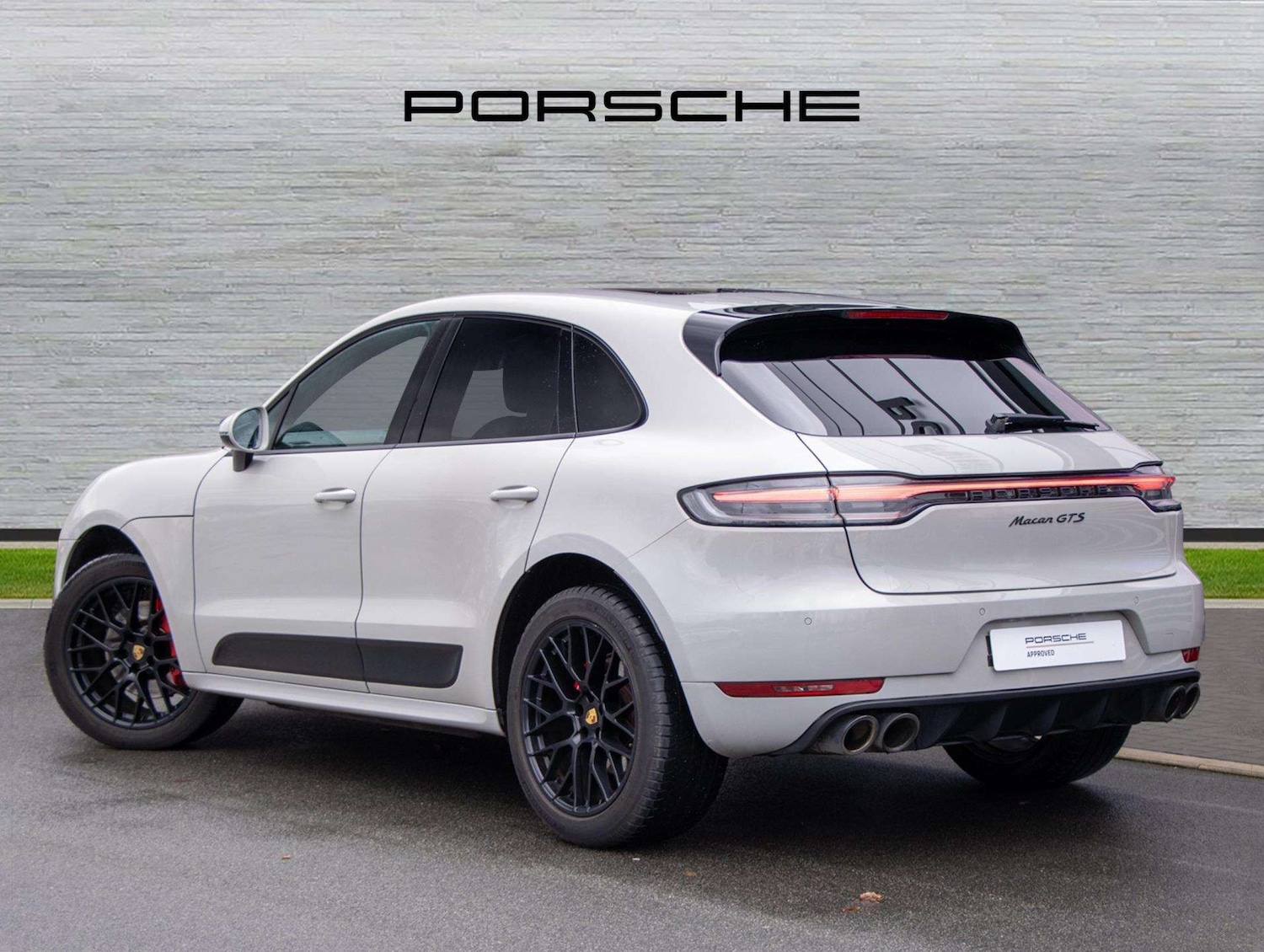 Used Porsche Macan for sale - 77661192: Photo 3