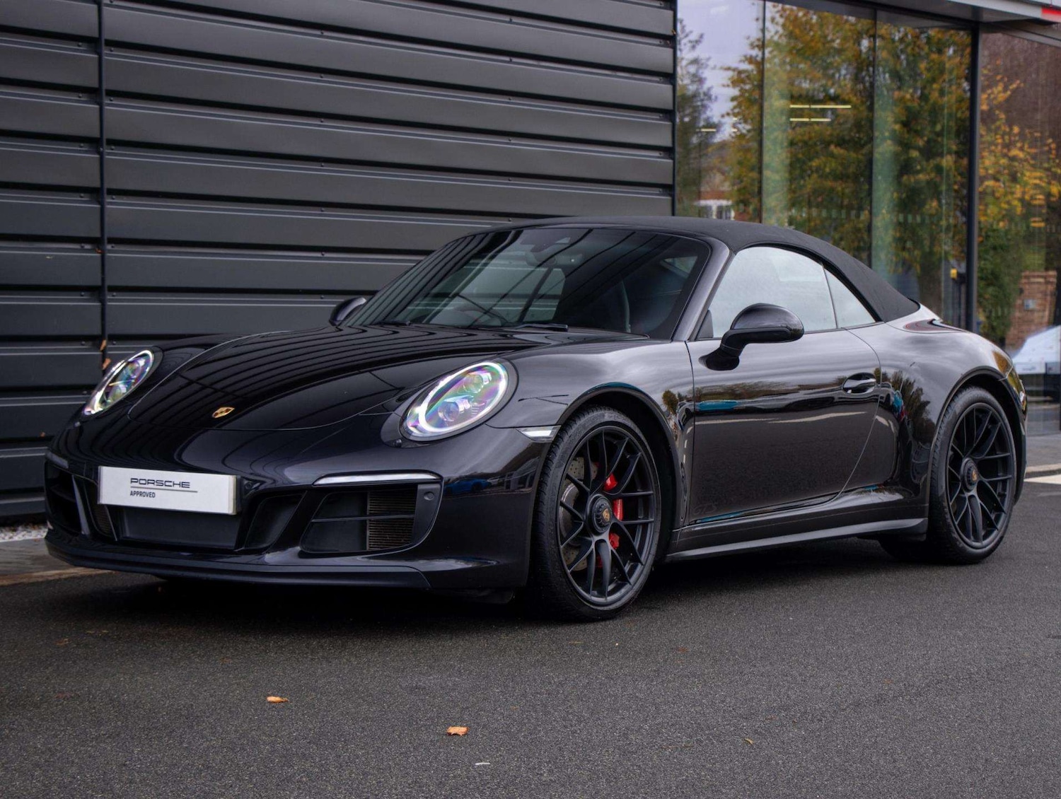 Used Porsche 911 2018 for sale - 76624510: Photo 17