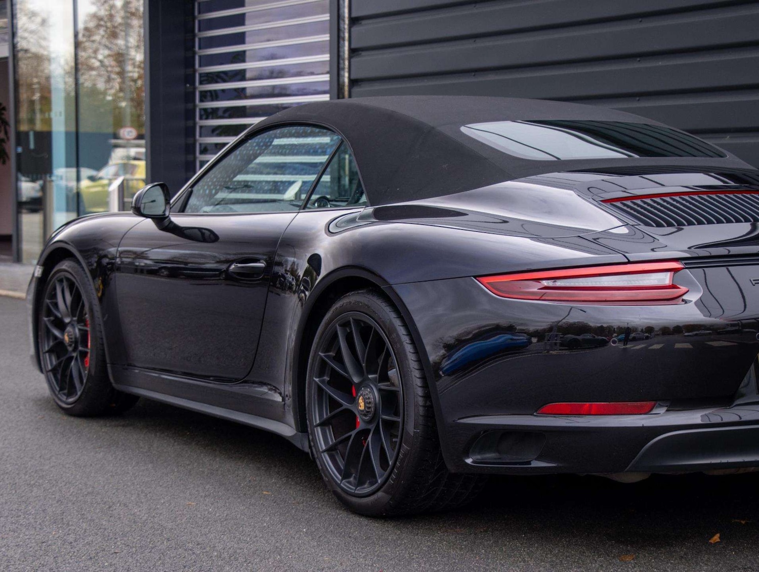 Used Porsche 911 2018 for sale - 76624510: Photo 21