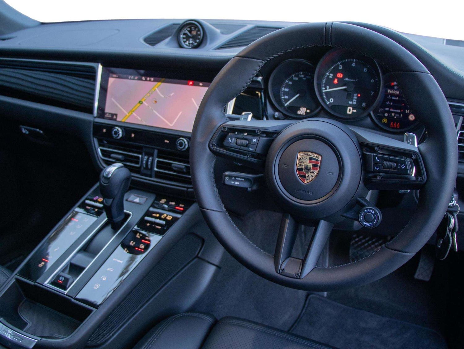 Used Porsche Macan 2025 for sale - 77219535: Photo 9