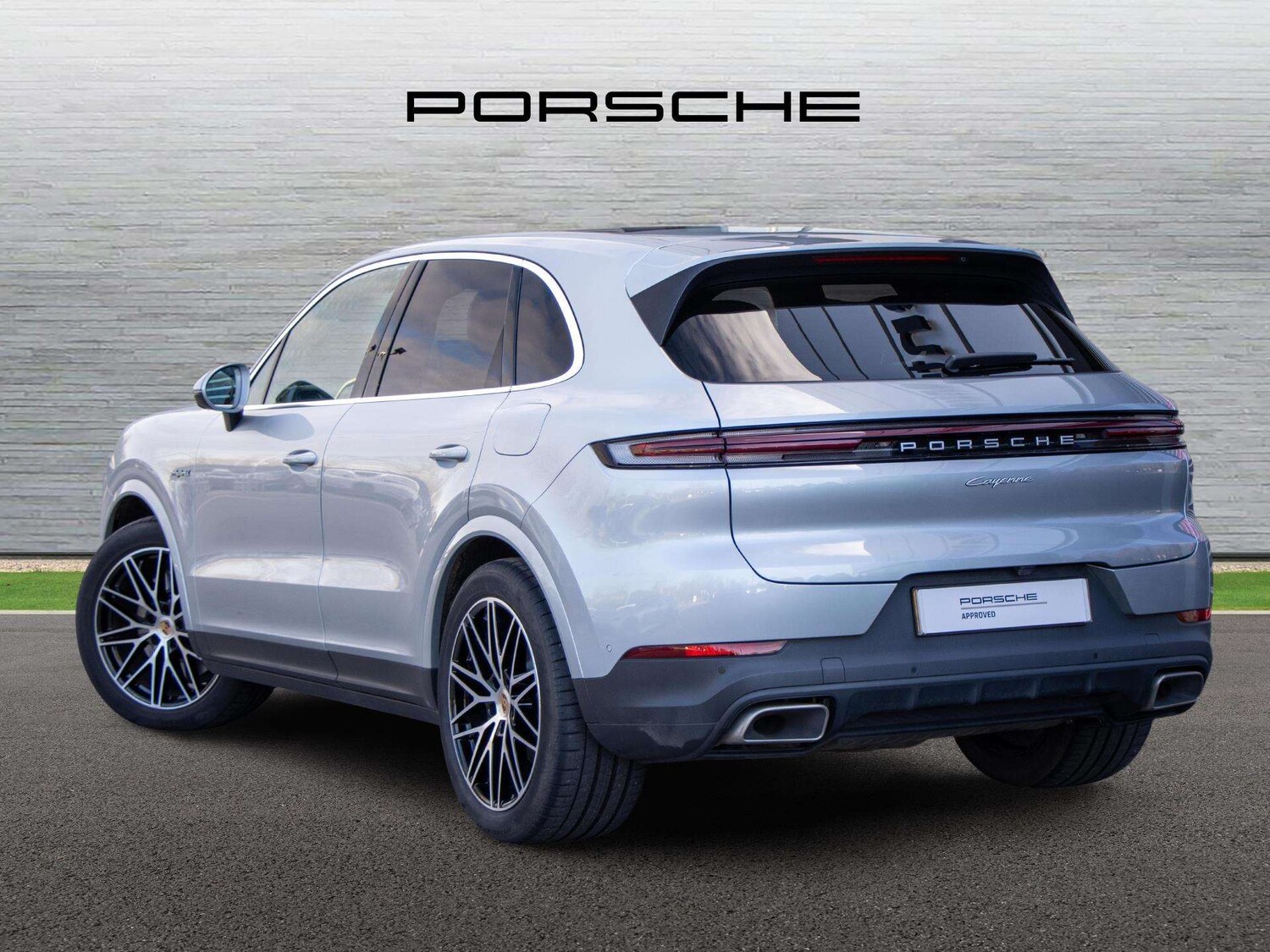 Used Porsche Cayenne 2025 for sale - 77842539: Photo 10