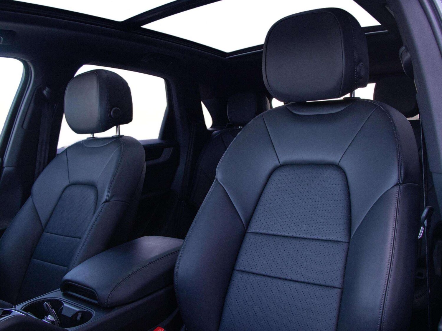 Used Porsche Cayenne 2025 for sale - 77842539: Photo 28