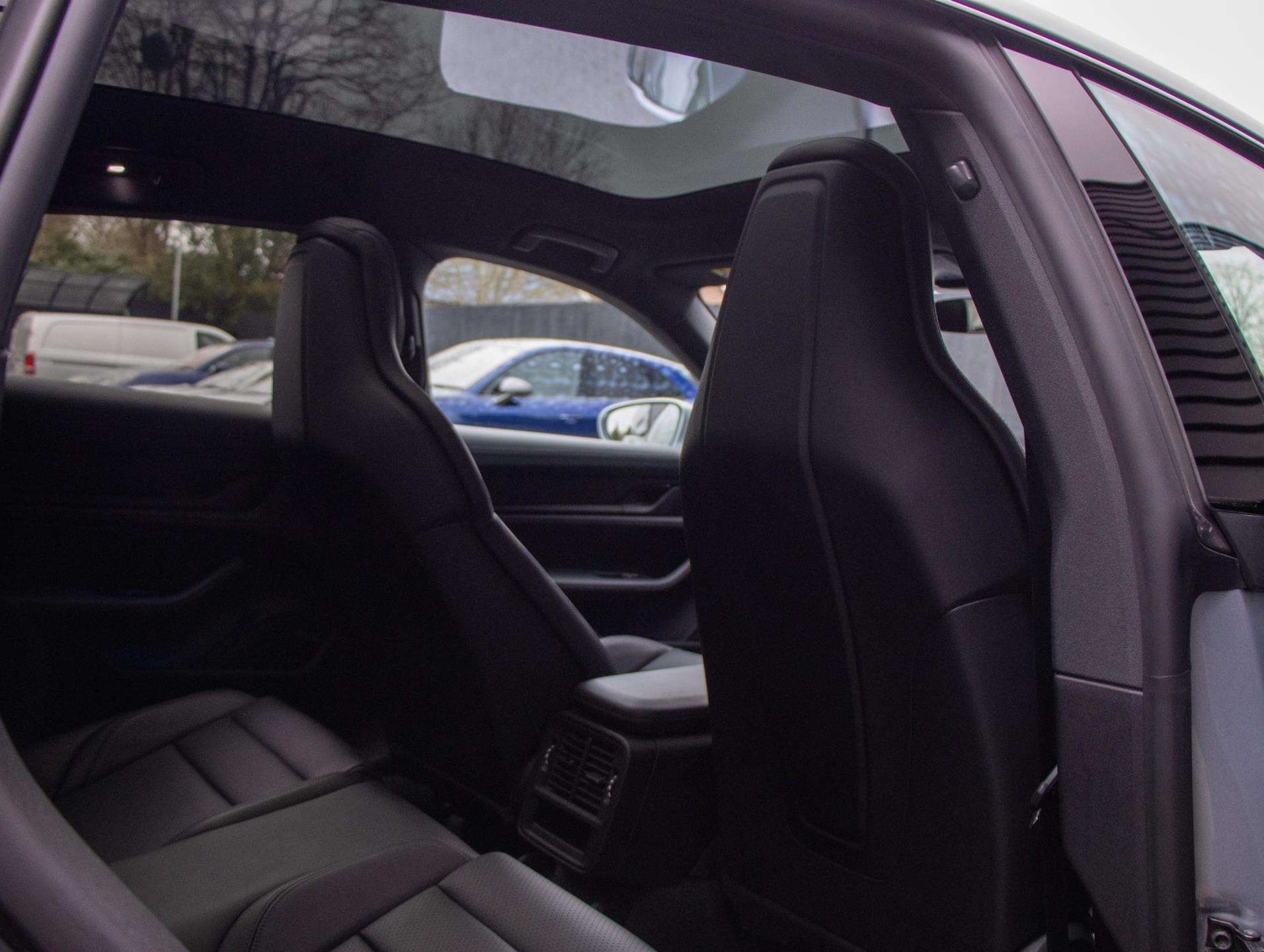 Used Porsche Taycan 2024 for sale - 77281844: Photo 24