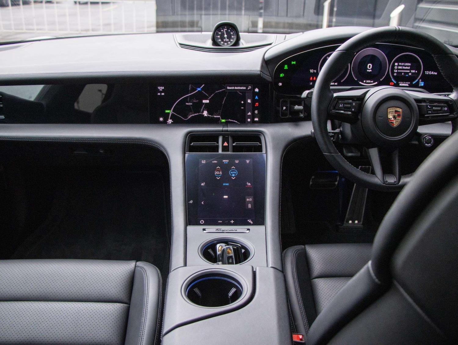 Used Porsche Taycan 2024 for sale - 77281844: Photo 31