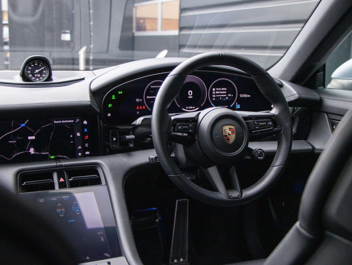 Used Porsche Taycan 2024 for sale - 77281844: Photo 32