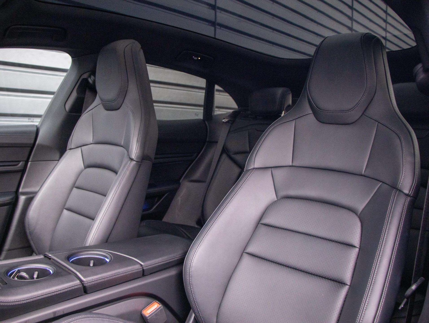 Used Porsche Taycan 2024 for sale - 77281844: Photo 35