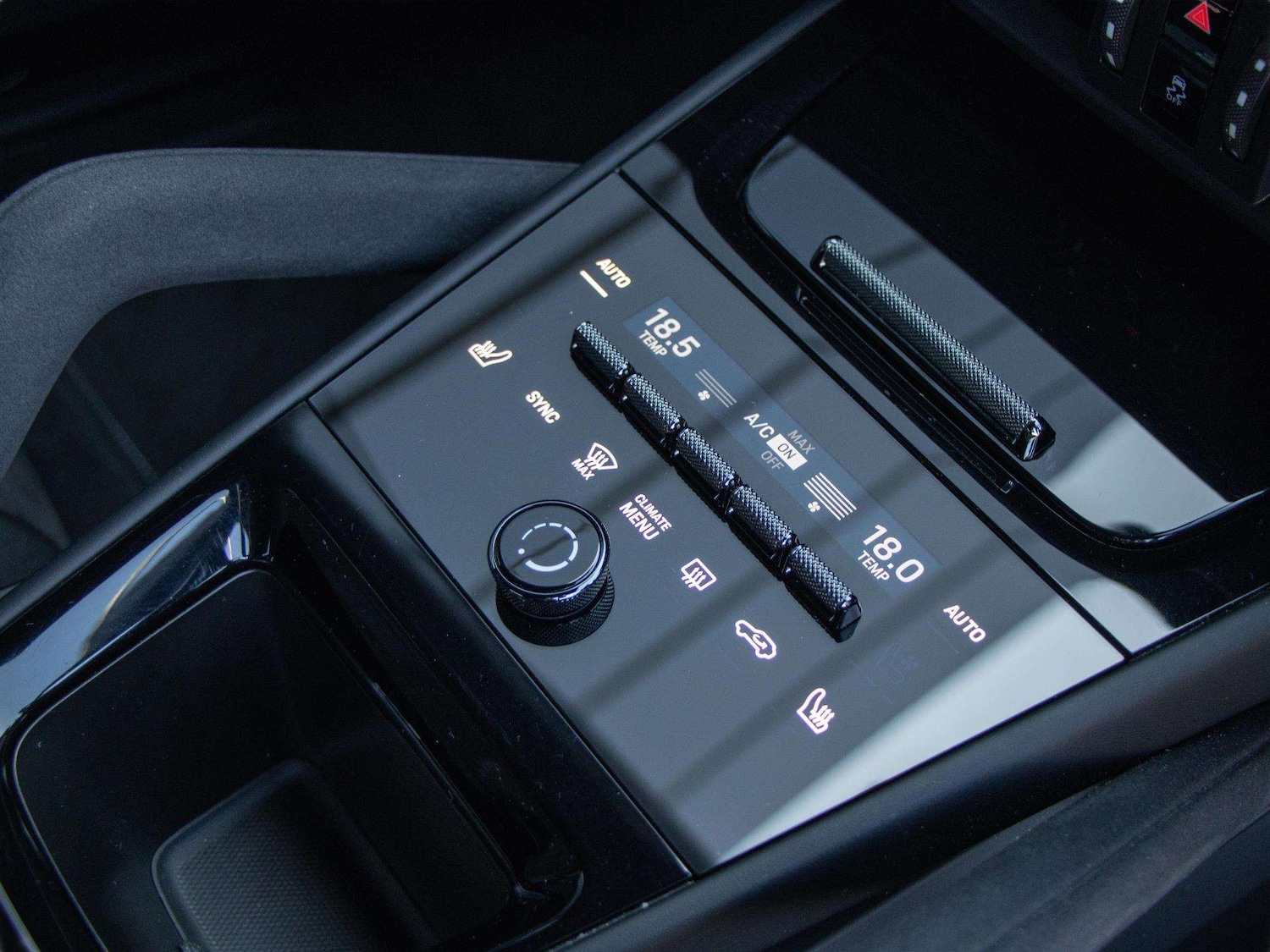 Used Porsche Cayenne 2024 for sale - 77996190: Photo 17