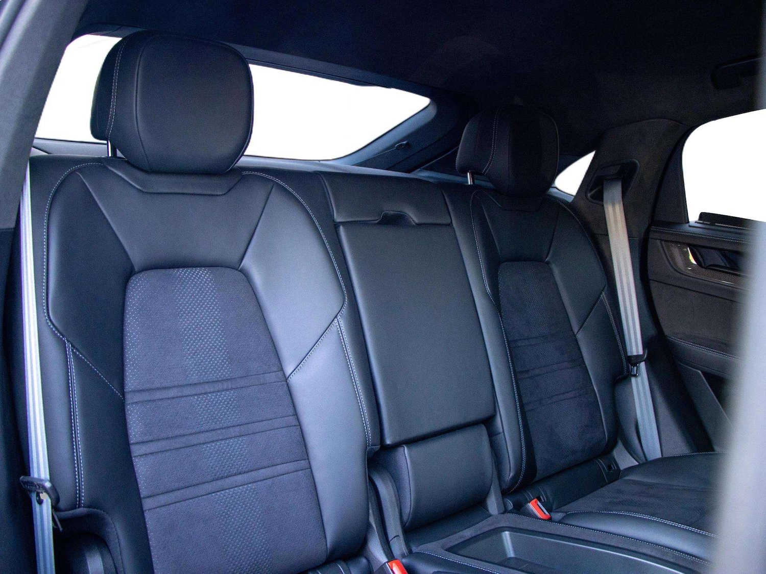 Used Porsche Cayenne 2024 for sale - 77996190: Photo 21