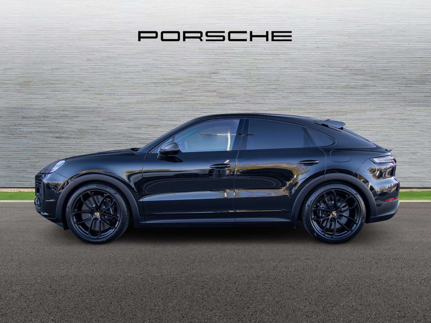 Used Porsche Cayenne 2024 for sale - 77996190: Photo 4