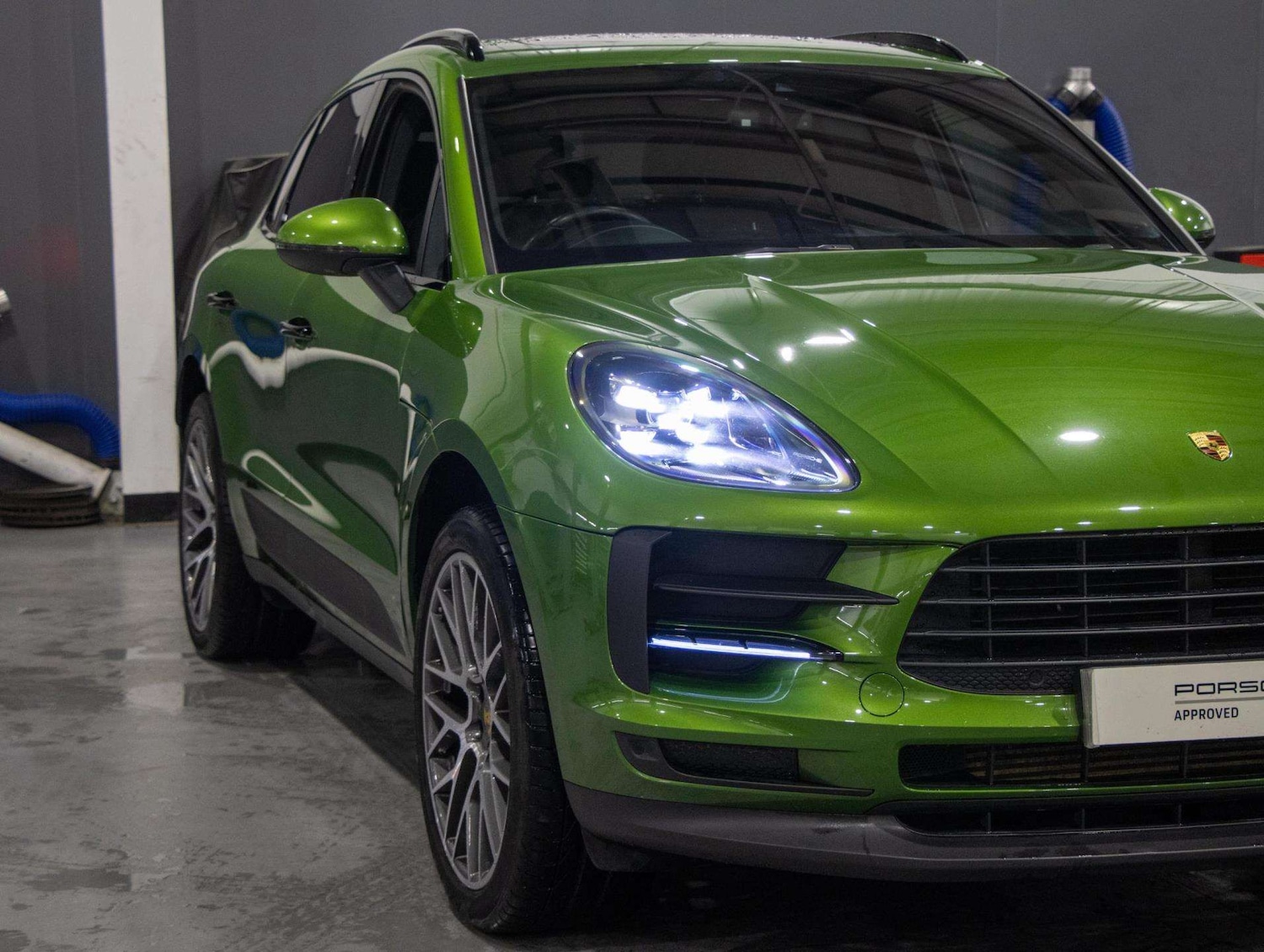 Used Porsche Macan 2018 for sale - 76648934: Photo 16