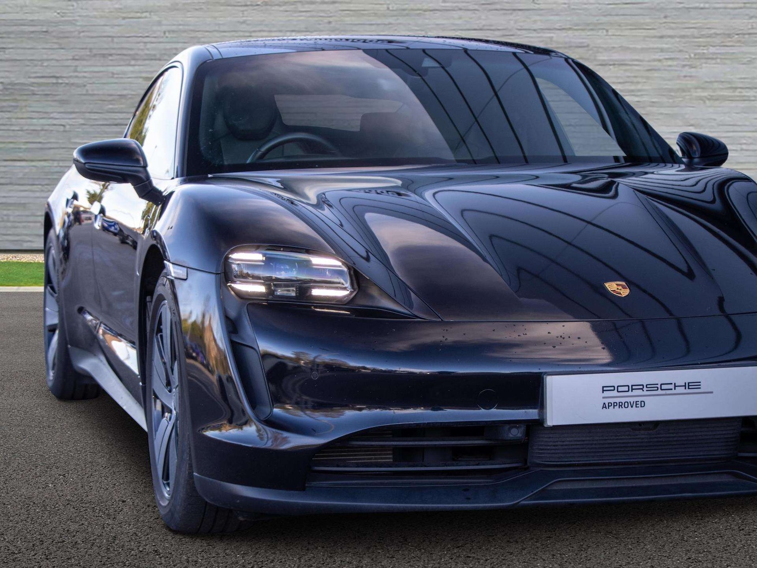 Used Porsche Taycan 2020 for sale - 78037779: Photo 10