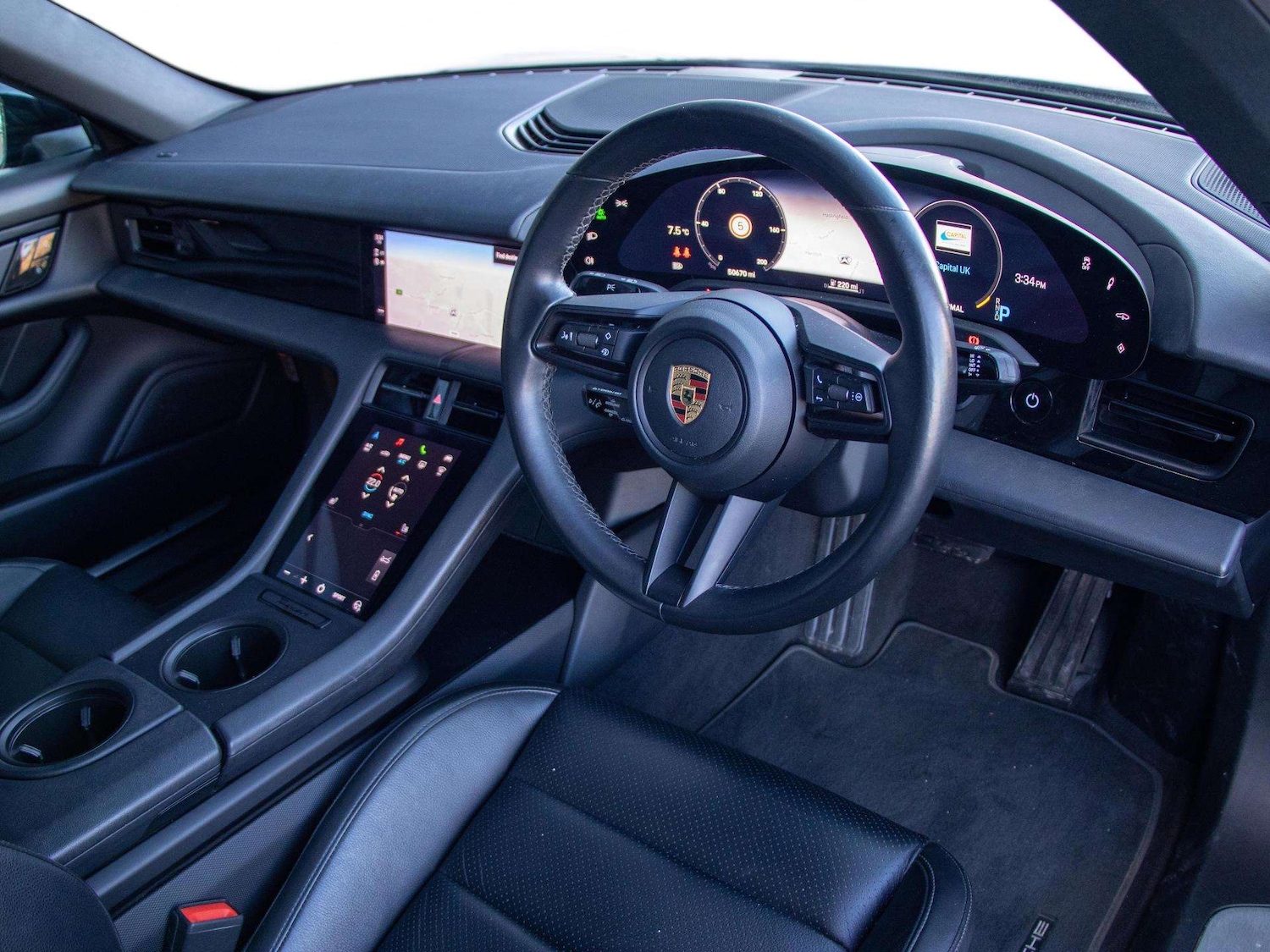 Used Porsche Taycan 2020 for sale - 78037779: Photo 12