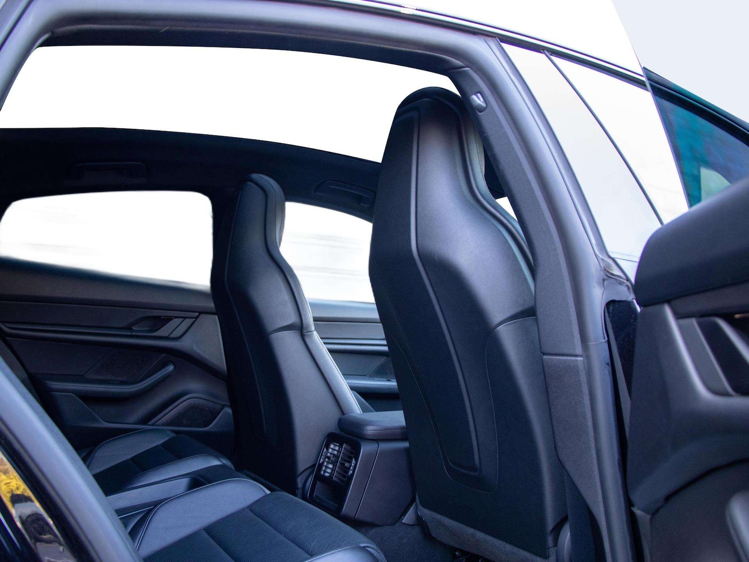 Used Porsche Taycan 2020 for sale - 78037779: Photo 22