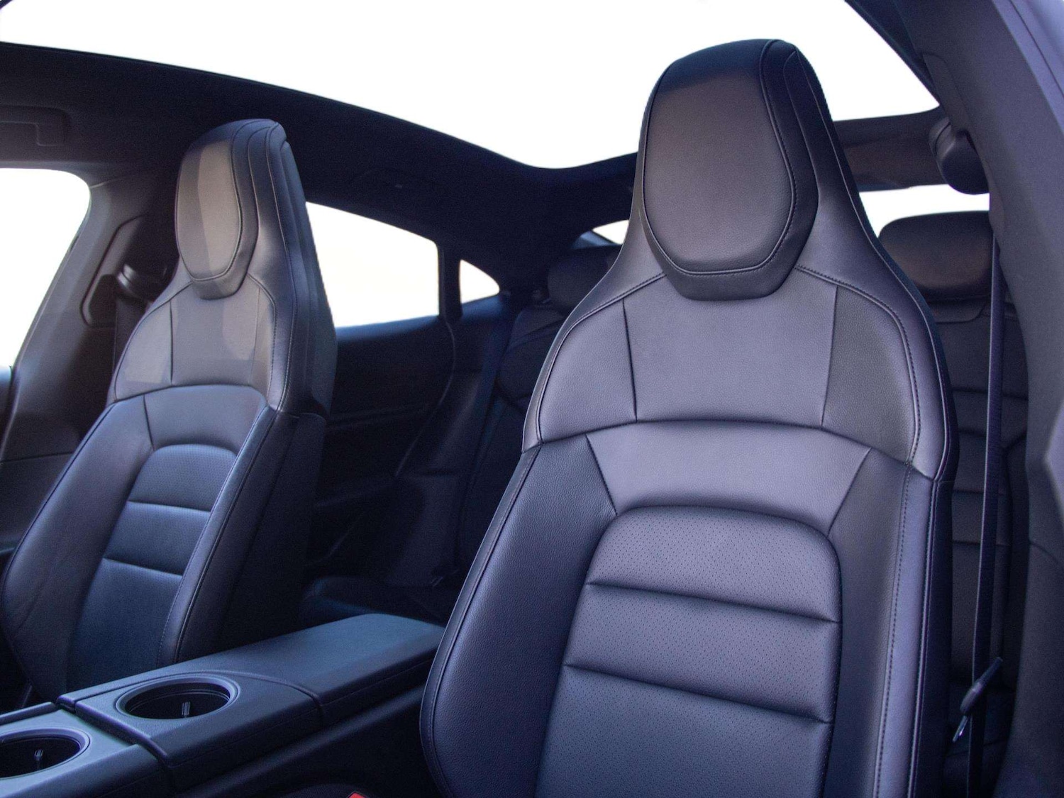 Used Porsche Taycan 2020 for sale - 78037779: Photo 28