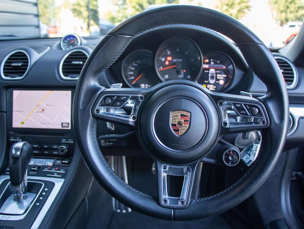 Used Porsche Boxster 2018 for sale - 76191895: Photo 13