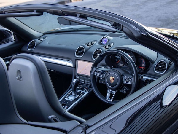 Used Porsche Boxster 2018 for sale - 76191895: Photo 26