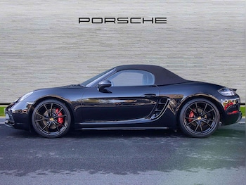 Used Porsche Boxster 2018 for sale - 76191895: Photo 2