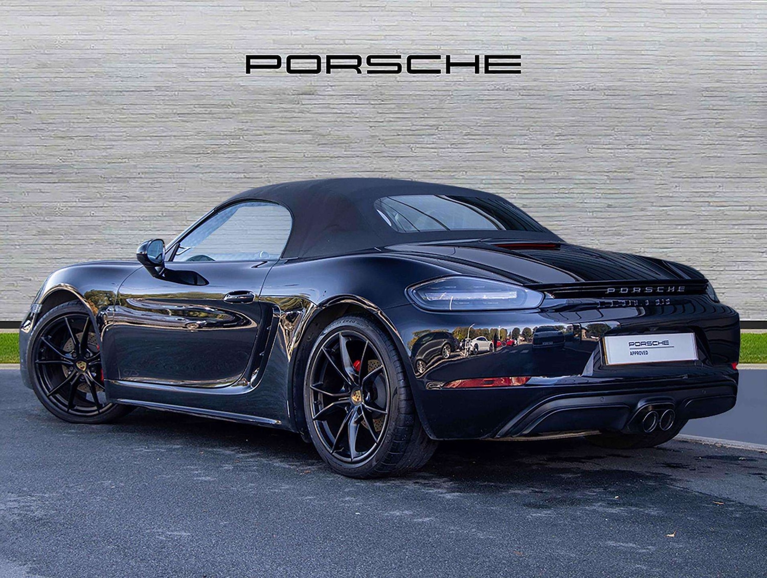 Used Porsche 718 Boxster 2018 for sale - 76191895: Photo 3