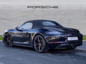 Used Porsche Boxster 2018 for sale - 76191895: Photo 3
