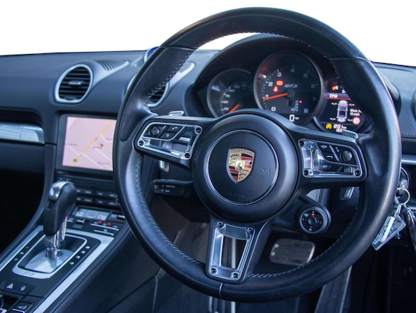 Used Porsche Boxster 2018 for sale - 76191895: Photo 9