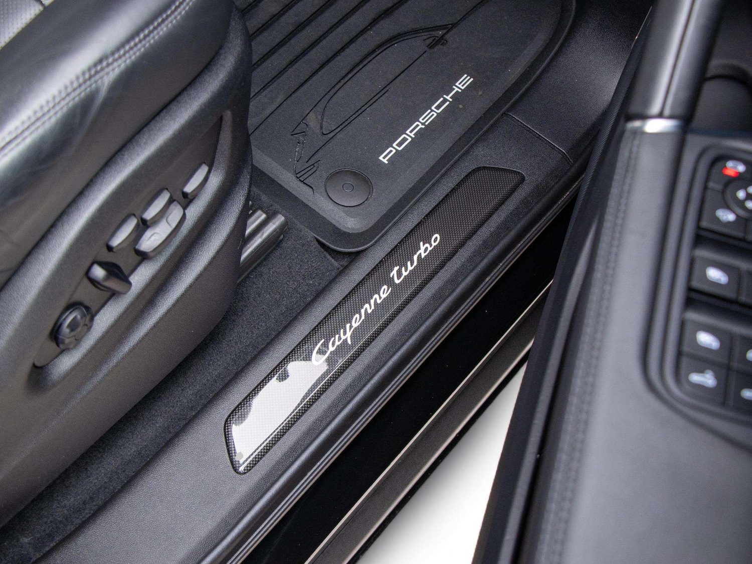 Used Porsche Cayenne 2023 for sale - 77894495: Photo 13