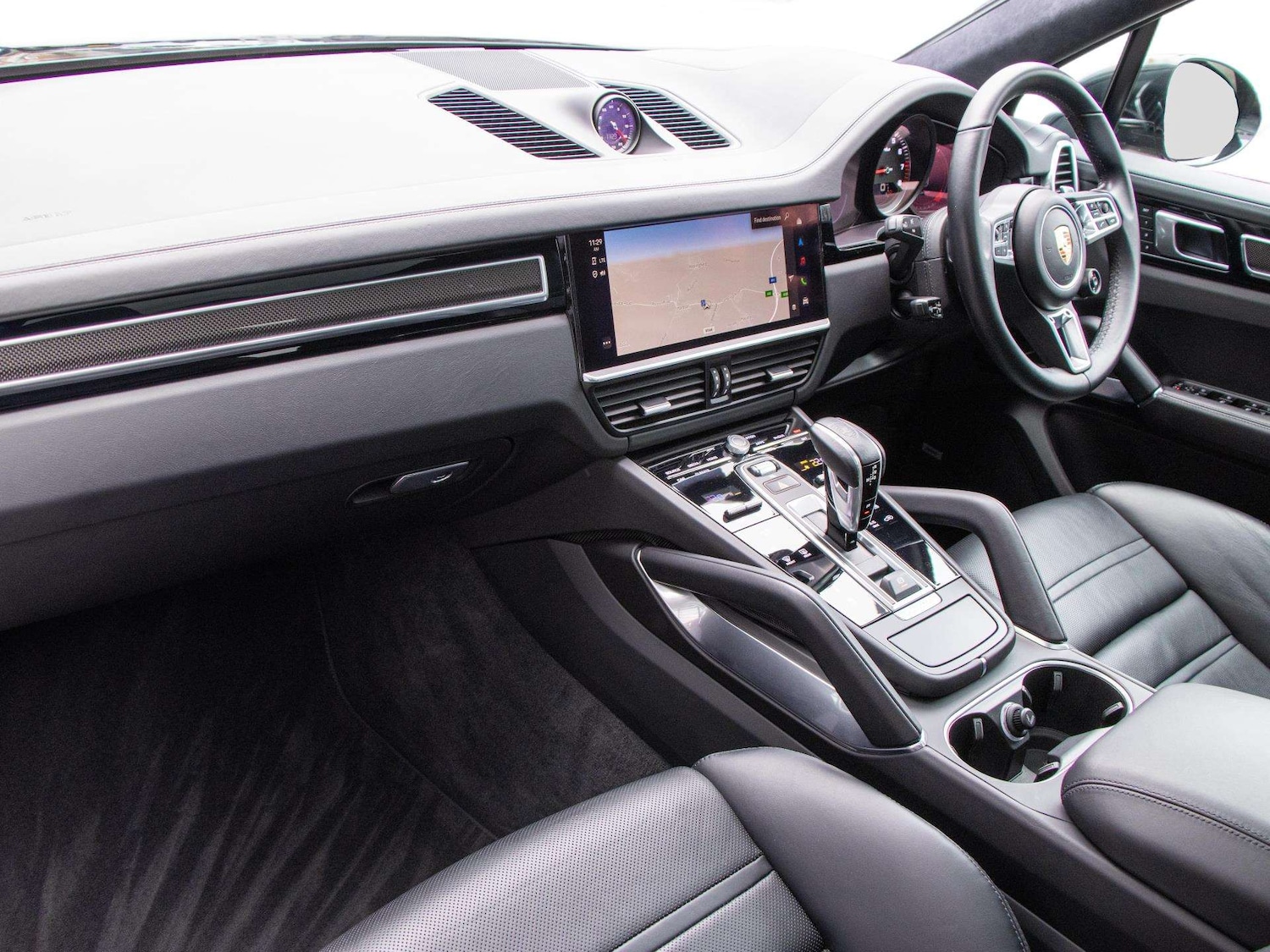 Used Porsche Cayenne 2023 for sale - 77894495: Photo 3