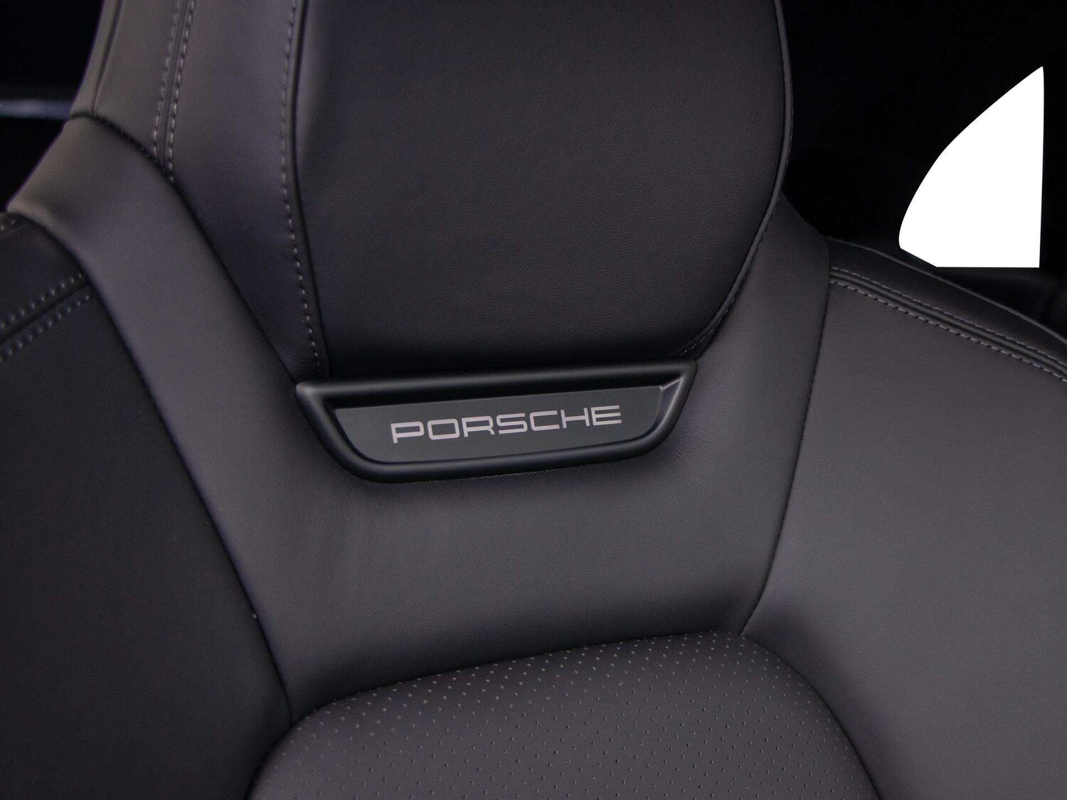 Used Porsche Macan 2025 for sale - 77756735: Photo 16