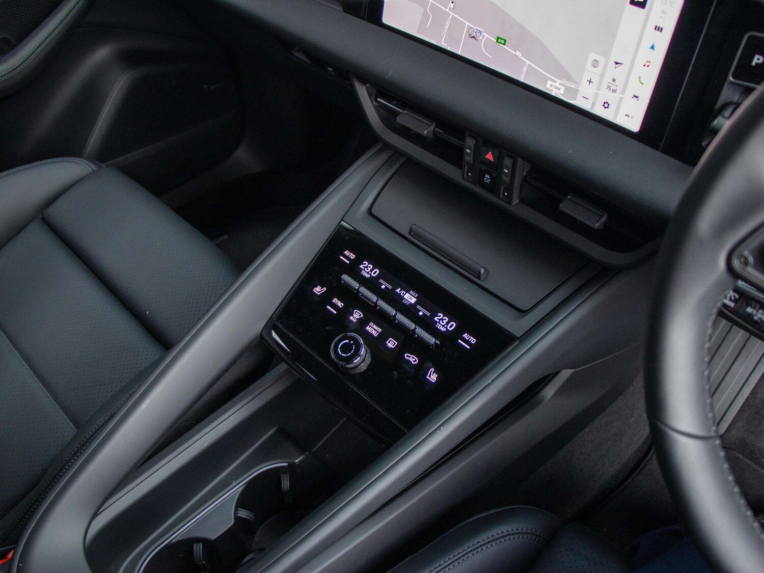 Used Porsche Macan 2025 for sale - 77756735: Photo 17