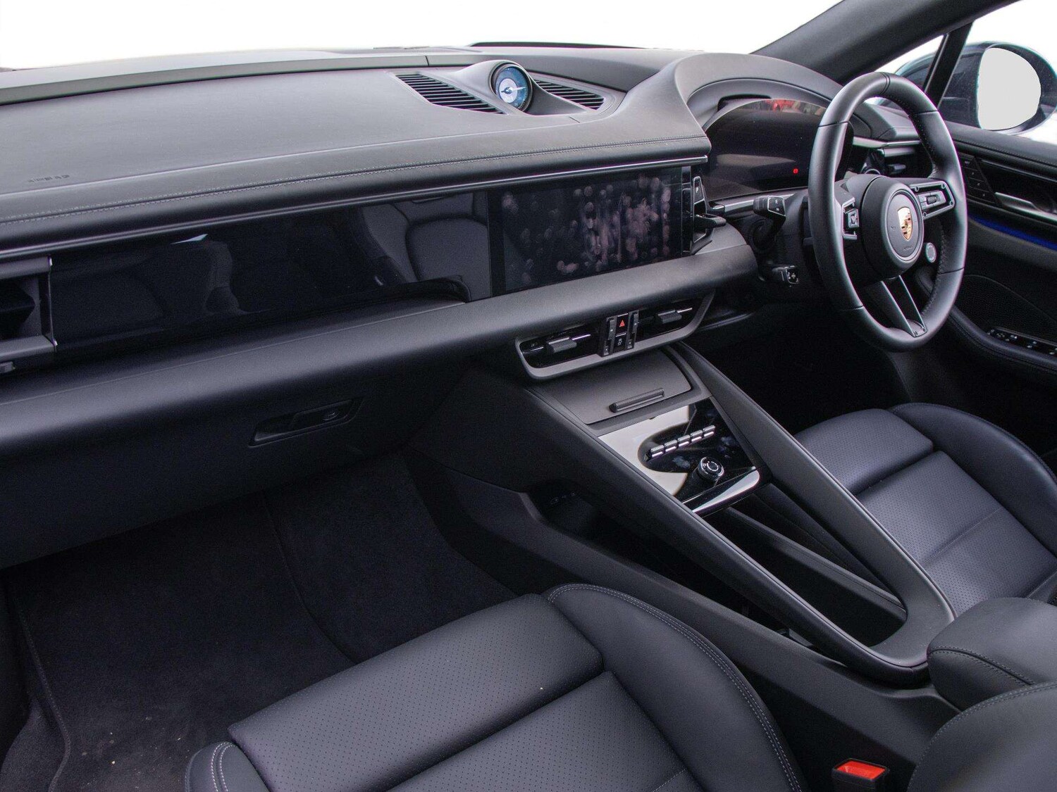 Used Porsche Macan 2025 for sale - 77756735: Photo 25