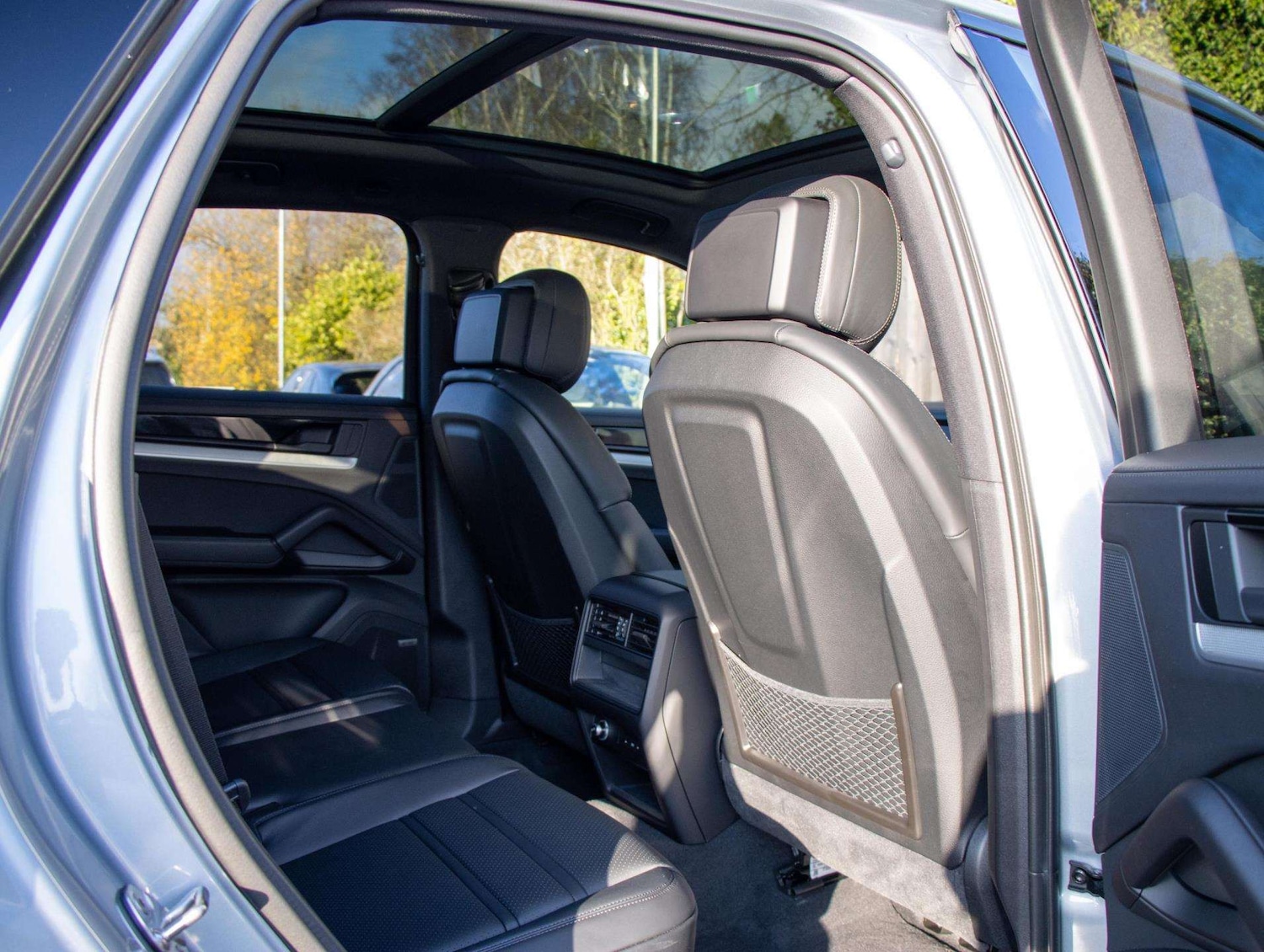 Used Porsche Cayenne 2024 for sale - 77000203: Photo 21