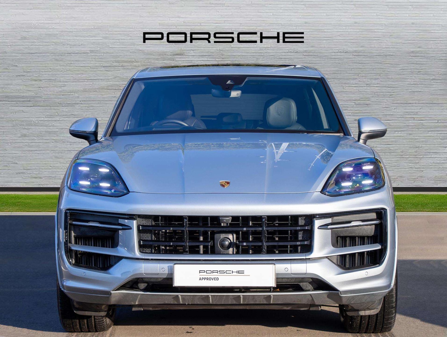 Used Porsche Cayenne 2024 for sale - 77000203: Photo 4