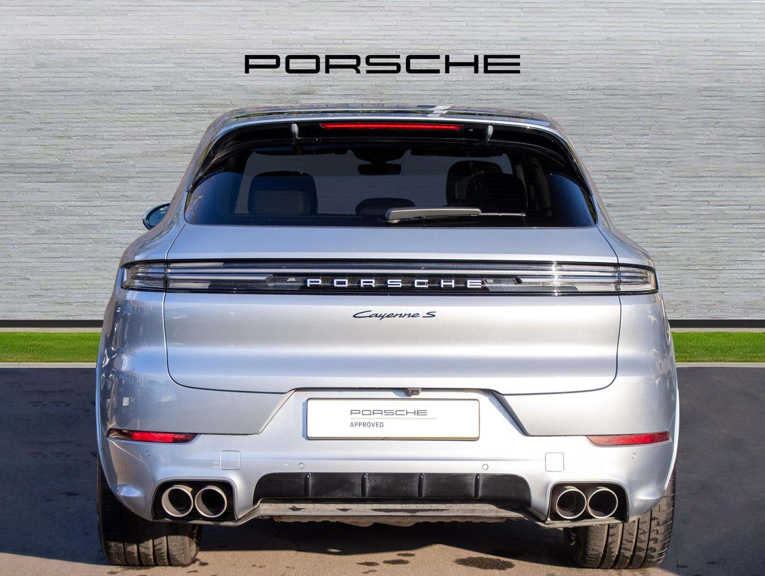 Used Porsche Cayenne 2024 for sale - 77000203: Photo 5