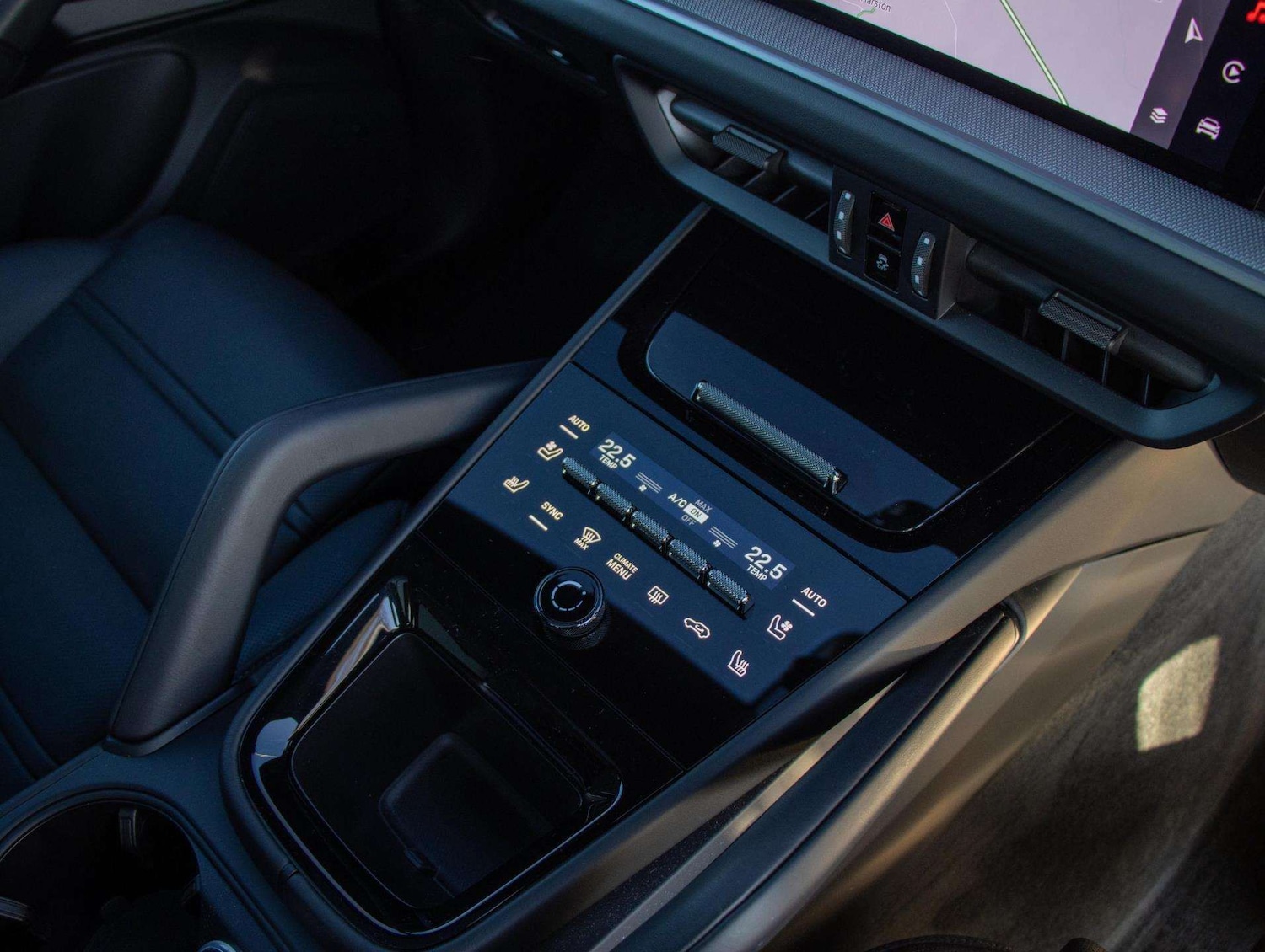 Used Porsche Cayenne 2024 for sale - 77000203: Photo 8