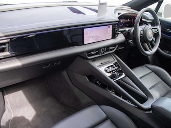 Used Porsche Macan 2025 for sale - 78604081: Photo