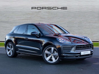 Used Porsche Macan 2024 for sale - 77000247: Photo