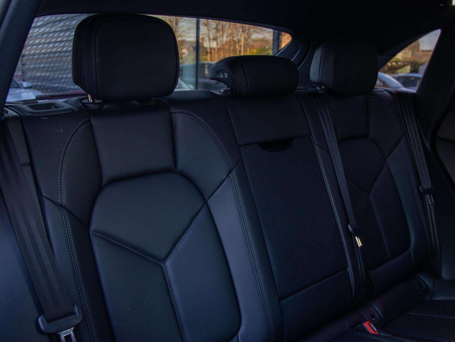 Used Porsche Macan for sale - 77000247: Photo 24