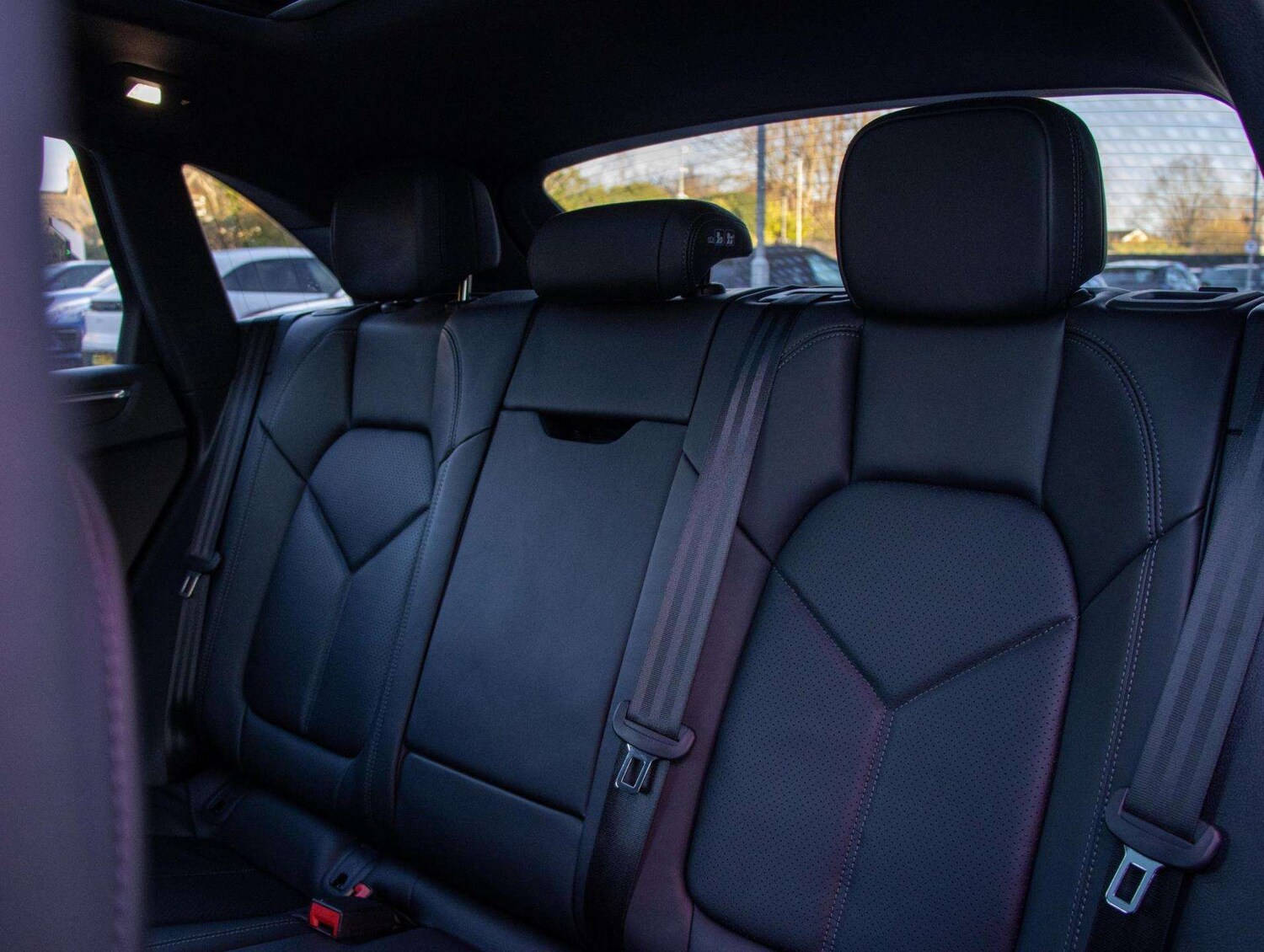 Used Porsche Macan for sale - 77000247: Photo 27